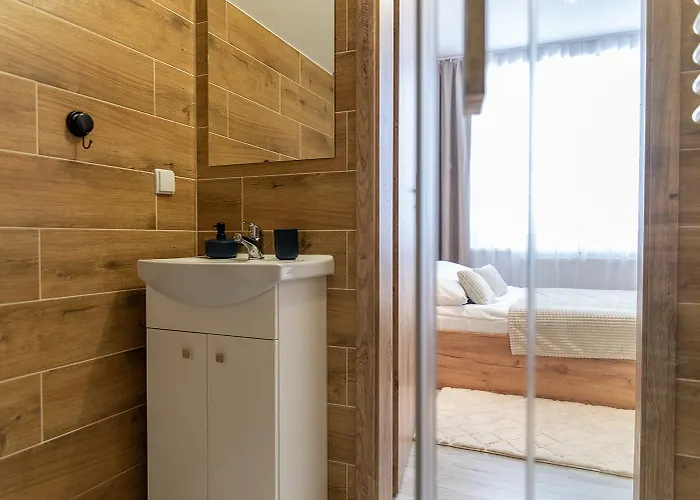 Na Urlop - Polana Malinka Pod Skocznia - *