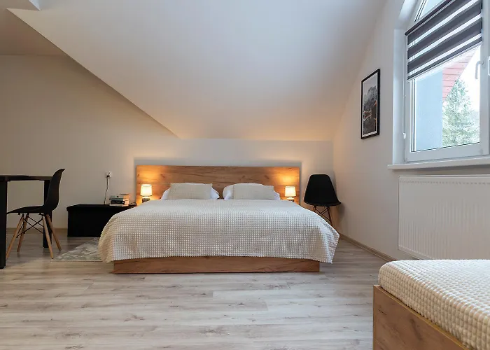 Na Urlop - Polana Malinka Pod Skocznia - *